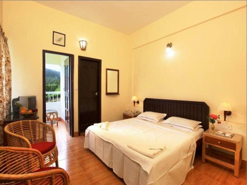 Poopada Hotell Munnar Eksteriør bilde
