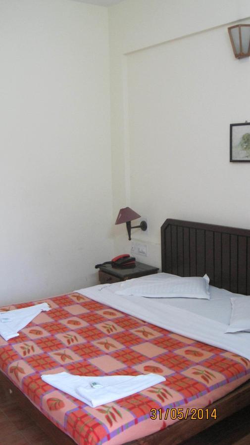 Poopada Hotell Munnar Eksteriør bilde