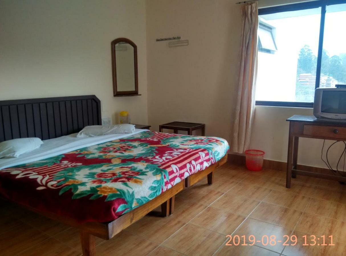 Poopada Hotell Munnar Eksteriør bilde