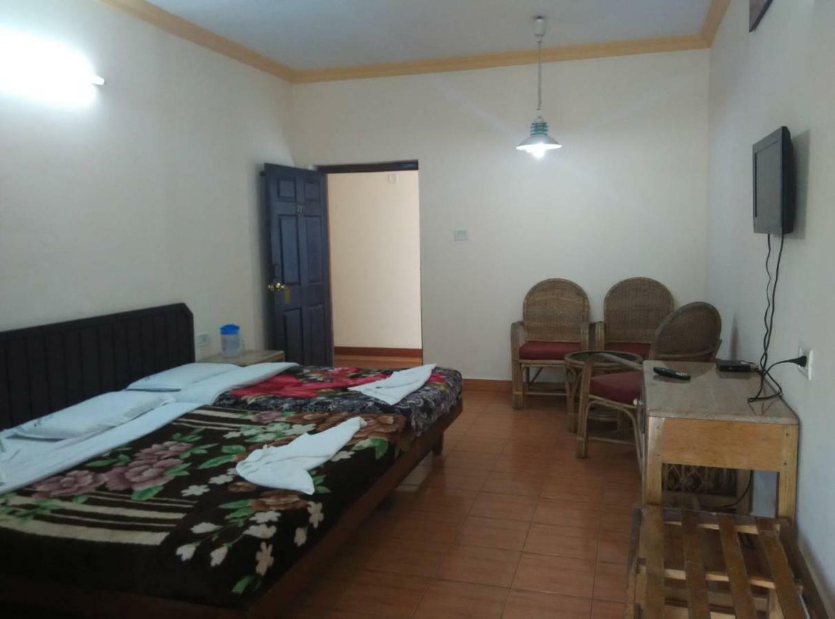 Poopada Hotell Munnar Eksteriør bilde
